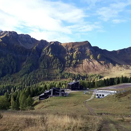 Lägenhet Casa Lares