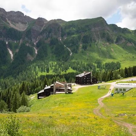 Casa Lares Lejlighed Falcade