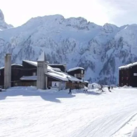 Lägenhet Casa Lares *